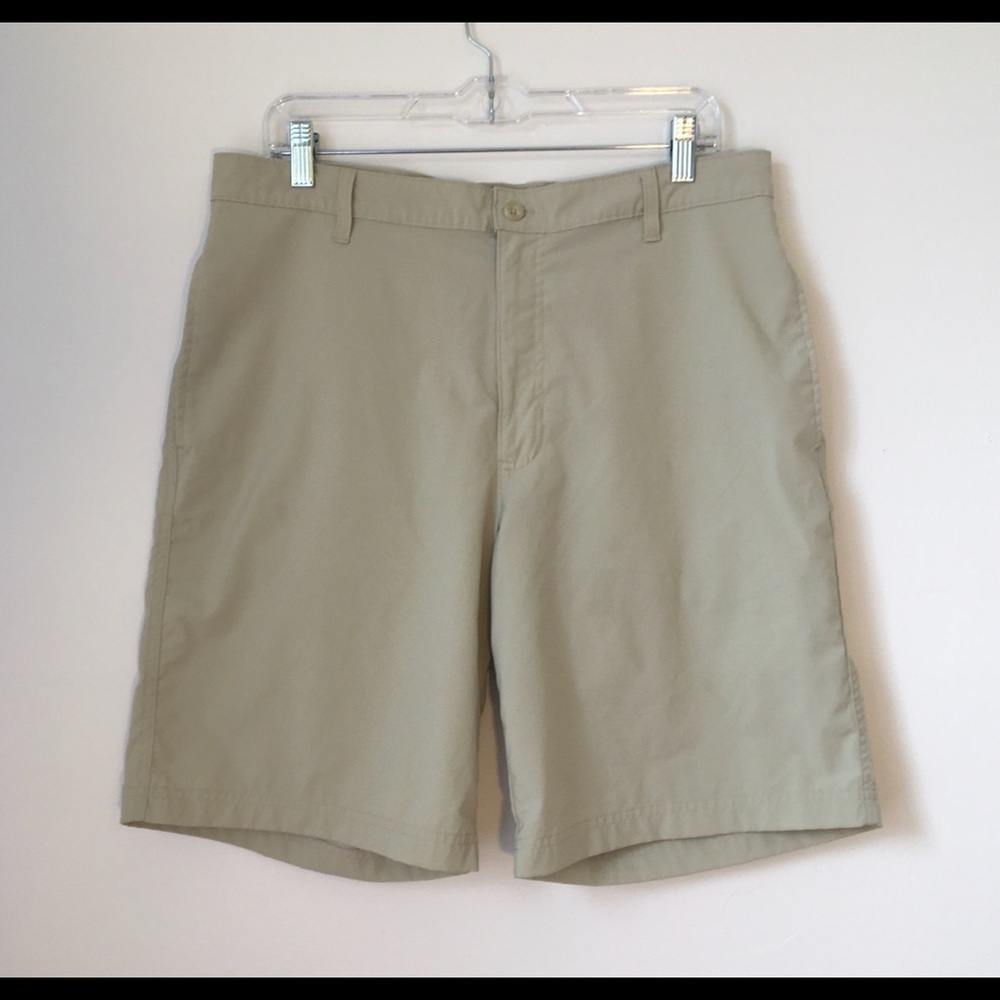 Men’s Champion Khaki Chino Shorts